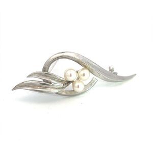 Mikimoto Estate Akoya Pearl Brooch 2.5" Sterling Silver 5.50 mm M390